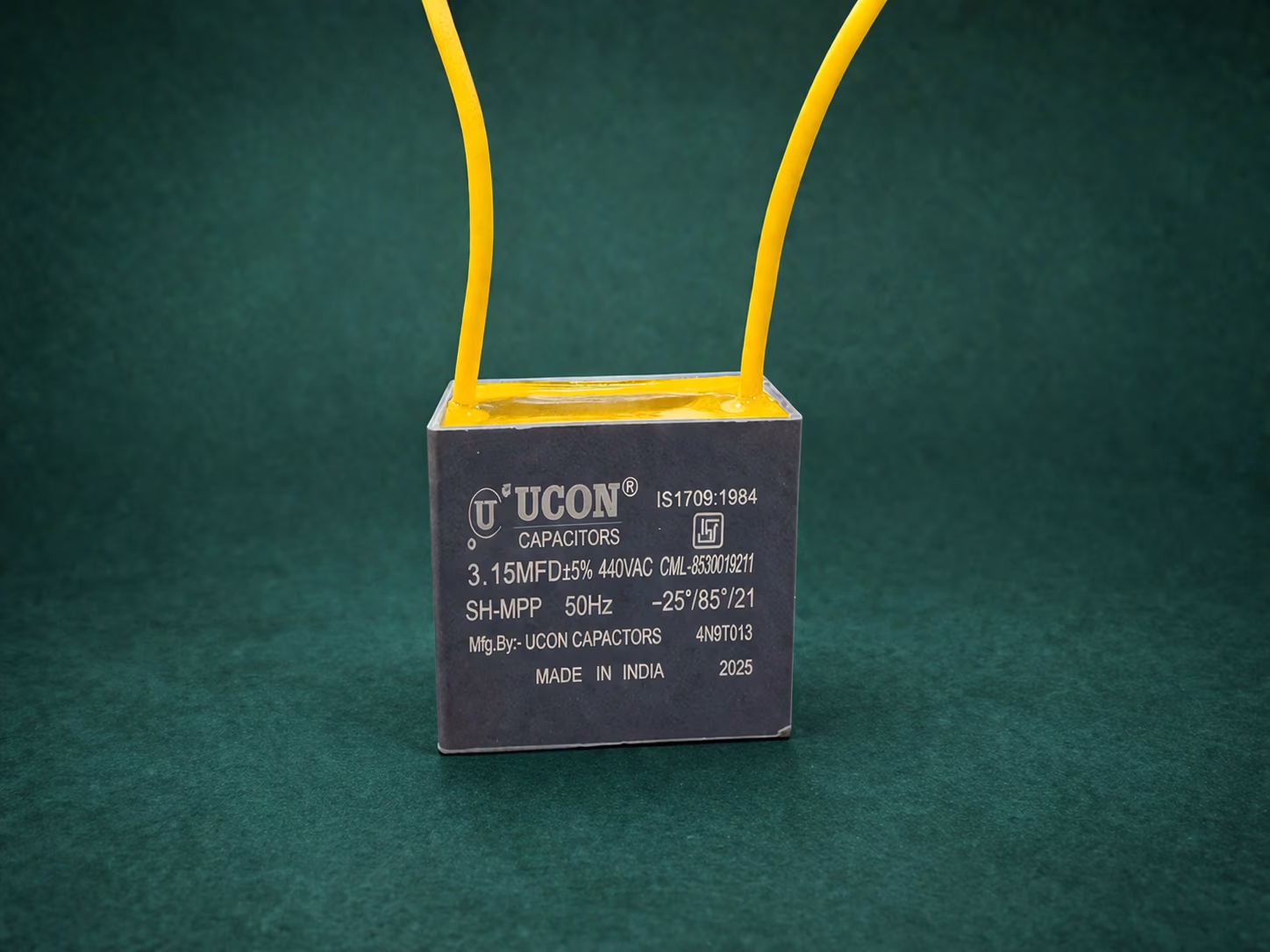 Square Capacitor